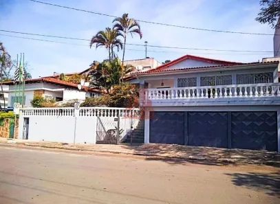 Imóvel Comercial com 3 Quartos para alugar, 292m² no Jardim Nomura, Cotia