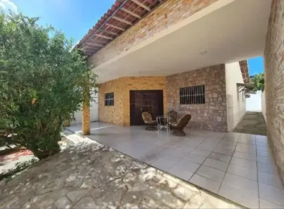 Casa com 4 Quartos à venda, 200m² no Altiplano Cabo Branco, João Pessoa