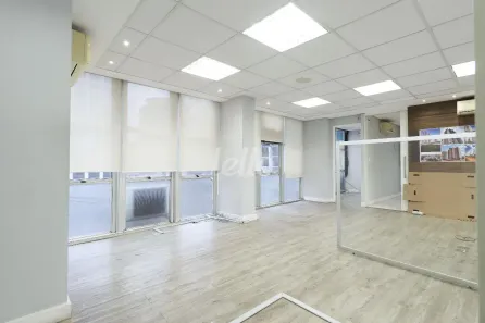 Sala Comercial à venda, 100m² no Cerqueira César, São Paulo