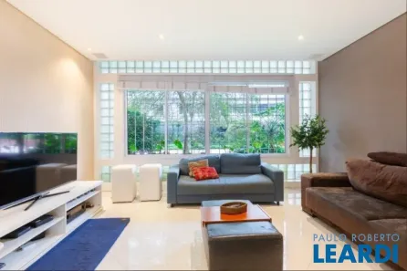 Apartamento com 3 Quartos à venda, 188m² no Higienópolis, São Paulo