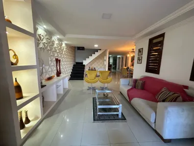 Casa com 5 Quartos à venda, 340m² no Cajazeiras, Fortaleza