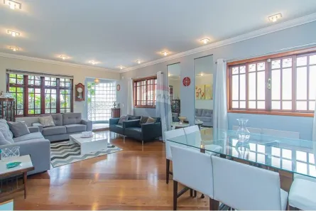 Casa com 4 Quartos à venda, 286m² no Vila Deodoro, São Paulo