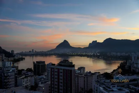 Casa com 3 Quartos à venda, 308m² no Humaitá, Rio de Janeiro