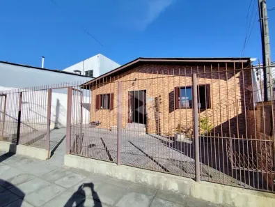 Casa com 3 Quartos para alugar, 123m² no Sarandi, Porto Alegre