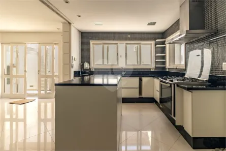 Casa com 3 Quartos à venda, 200m² no Vila Cordeiro, São Paulo