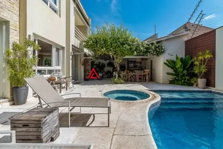 Casa com 5 Quartos para alugar, 513m² no Alto de Pinheiros, São Paulo