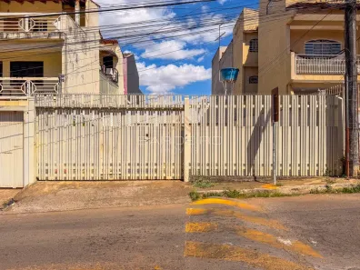 Casa com 3 Quartos à venda, 70m² no Candangolândia, Brasília