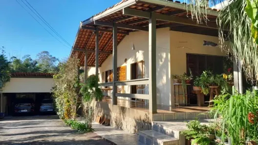 Casa com 3 Quartos à venda, 600m² no Sambaqui, Florianópolis
