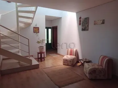 Sobrado com 4 Quartos à venda, 248m² no Jardim Chapadão, Campinas