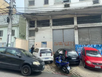 Galpão/Depósito/Armazém para alugar, 980m² no Benfica, Rio de Janeiro