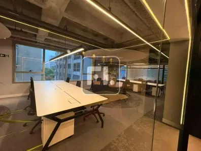 Sala Comercial para alugar, 210m² no Bela Vista, São Paulo
