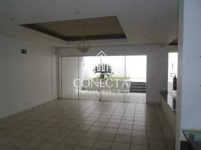 Sobrado com 4 Quartos para alugar, 330m² no Lídice, Uberlândia
