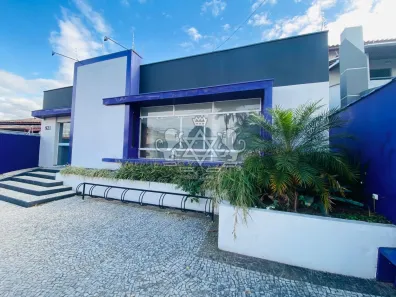 Ponto Comercial com 10 Quartos à venda, 313m² no Centro, Caraguatatuba
