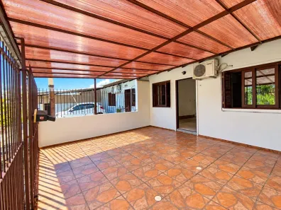 Casa com 2 Quartos à venda, 60m² no Olaria, Canoas
