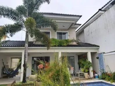 Casa de Condomínio com 5 Quartos à venda, 320m² no Recreio dos Bandeirantes, Rio de Janeiro