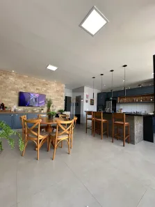 Casa com 3 Quartos à venda, 256m² no Parque Oeste Industrial, Goiânia