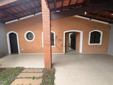 Casa com 4 Quartos para alugar, 200m² no Jardim Satélite, São José dos Campos