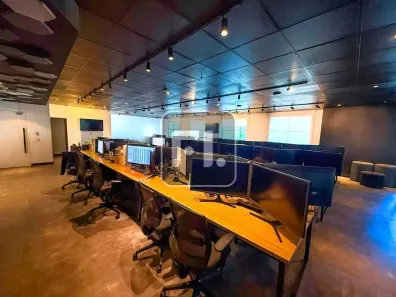 Sala Comercial à venda, 278m² no Vila Cordeiro, São Paulo