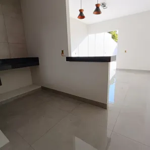 Casa com 2 Quartos à venda, 75m² no Jardim Ipanema, Uberlândia