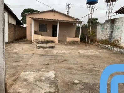 Imóvel Comercial com 3 Quartos à venda, 120m² no Setor Garavelo, Aparecida de Goiânia