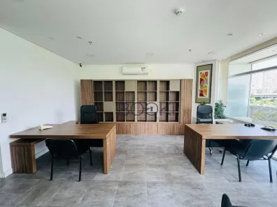 Sala Comercial à venda, 274m² no Cidade Monções, São Paulo