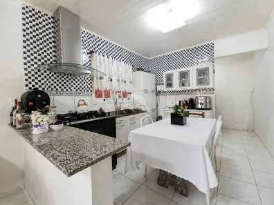 Casa com 2 Quartos à venda, 137m² no Lago Azul, Estância Velha