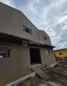 Galpão/Depósito/Armazém para alugar, 210m² no Vila Torres, Campo Largo