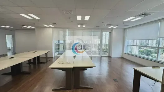 Sala Comercial para alugar, 203m² no Jardim das Acácias, São Paulo