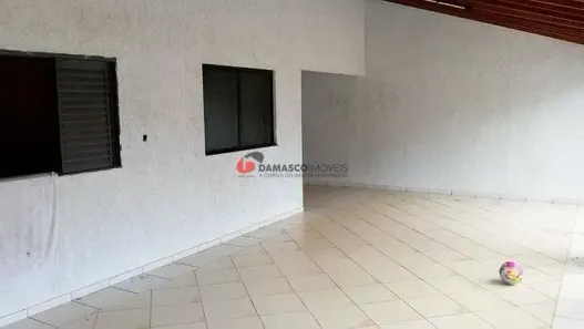 Casa com 3 Quartos à venda, 10m² no , Magda