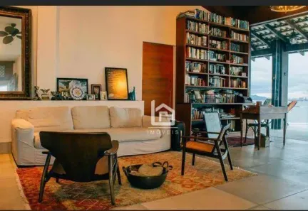 Casa com 4 Quartos à venda, 422m² no Praia da Costa, Vila Velha