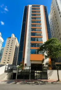 Apartamento com 3 Quartos para alugar, 100m² no Praia da Costa, Vila Velha