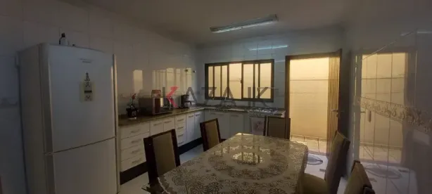 Casa com 2 Quartos para venda ou aluguel, 195m² no Vila Rio Branco, Jundiaí