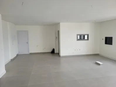 Apartamento com 3 Quartos para alugar, 137m² no Gleba Fazenda Palhano, Londrina