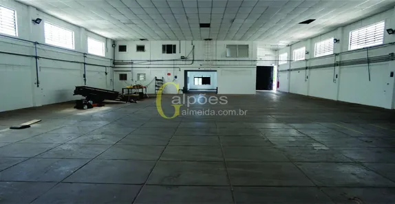 Galpão/Depósito/Armazém para alugar, 1005m² no Jardim Colibri, Cotia