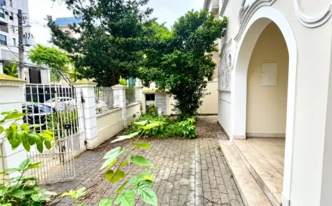 Sobrado com 5 Quartos à venda, 380m² no Jardim Paulista, São Paulo