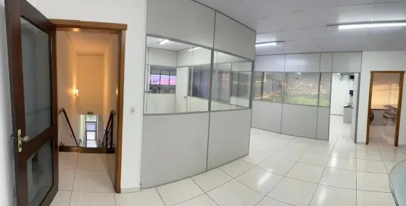 Ponto Comercial para alugar, 571m² no Sarandi, Porto Alegre