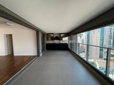 Apartamento com 3 Quartos à venda, 160m² no Vila Olímpia, São Paulo