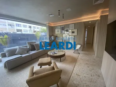 Apartamento com 3 Quartos à venda, 145m² no Jardim Paulista, São Paulo