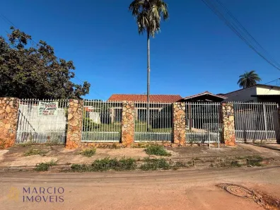 Casa com 7 Quartos para alugar, 900m² no Vila Nova, Brasília