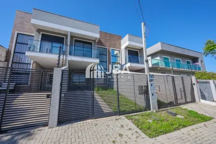 Sobrado com 3 Quartos à venda, 133m² no Xaxim, Curitiba