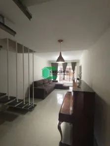 Sobrado com 3 Quartos para alugar, 210m² no Vila Bastos, Santo André