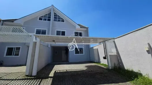 Sobrado com 3 Quartos à venda, 144m² no Xaxim, Curitiba