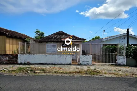 Casa com 2 Quartos à venda, 104m² no Duque de Caxias, Santa Maria