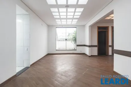 Casa com 5 Quartos à venda, 500m² no Vila Buarque, São Paulo