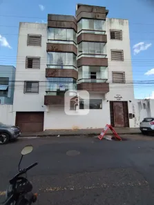 Apartamento com 3 Quartos para alugar, 131m² no Nossa Senhora Aparecida, Uberlândia