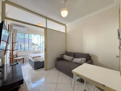 Apartamento com 1 Quarto para alugar, 23m² no Centro, Balneário Camboriú
