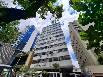 Sala Comercial com 3 Quartos para alugar, 90m² no Consolação, São Paulo