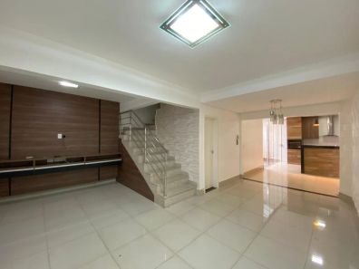 Casa de Condomínio com 3 Quartos à venda, 95m² no Jardim Sul, Uberlândia