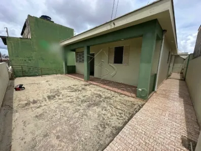 Casa com 3 Quartos para alugar, 162m² no Vila Santana, Sorocaba