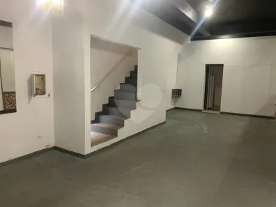 Prédio Comercial para alugar, 180m² no Santana, São Paulo